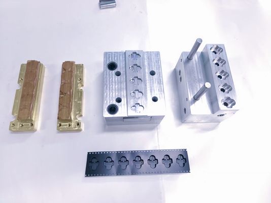 Schimmelformherstellung für Trägerbänder,Sonderformung für Trägerbänder