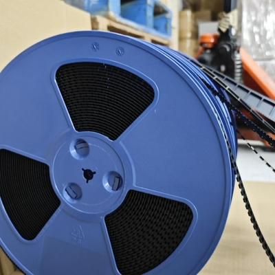 Automatisieren Sie Ihre Montagelinie mit präzise durchbohrten Sprocket-Löchern in geprägtem Trägerband