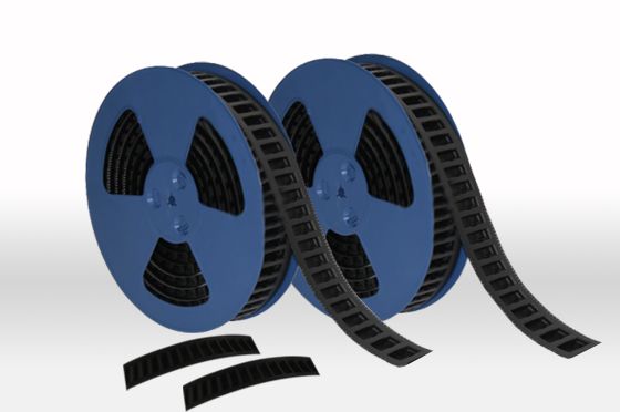 Hochpräzises ESD-Gurtband für SMD-Verpackung, Papier- und Kunststoffarten, kundenspezifische Größen verfügbar