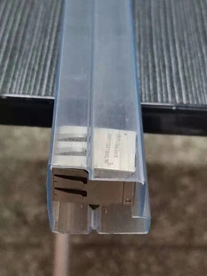 Rohr PVC-Quadrat-10e6-10e9 ESD, Plastikversandrollen für elektronische Bauelemente