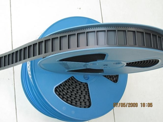 16mm STREICHELN statischer Band-Fördermaschinen-Paket SMT-ANTIPC PS materiellen schwarzen freien Raum